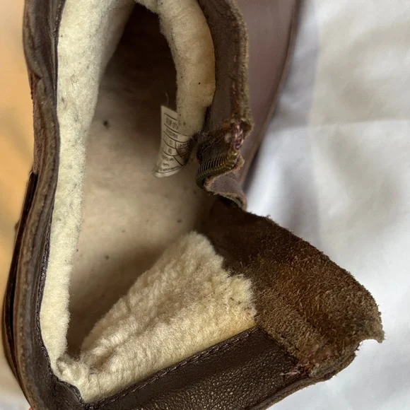 UGG Women’s Rea Leather Boots, Chocolate - Picture 5 of 7